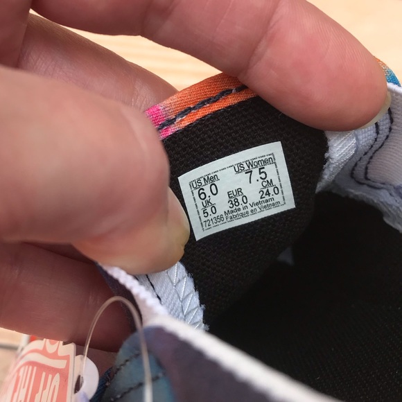 Vans Slip-On Sneakers - Picture 16 of 16